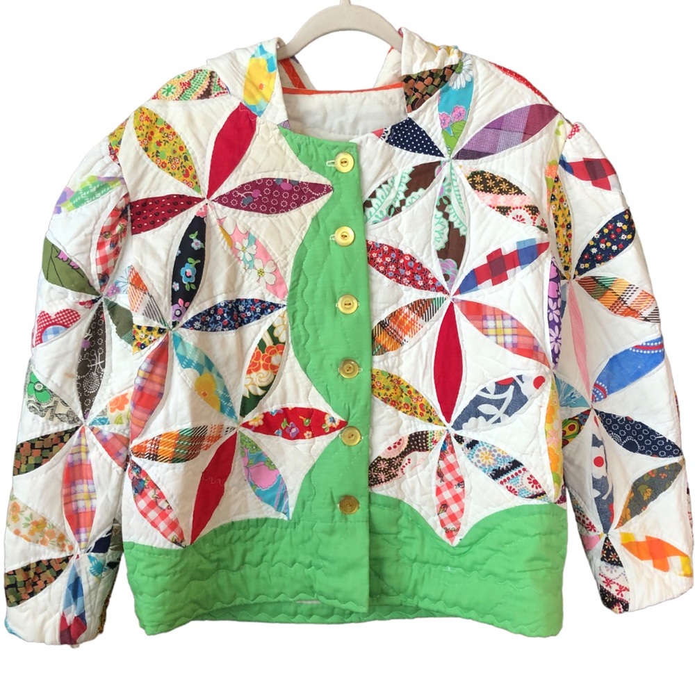 Vintage handmade patchwork quilt coat with hood and pockets size medium/large